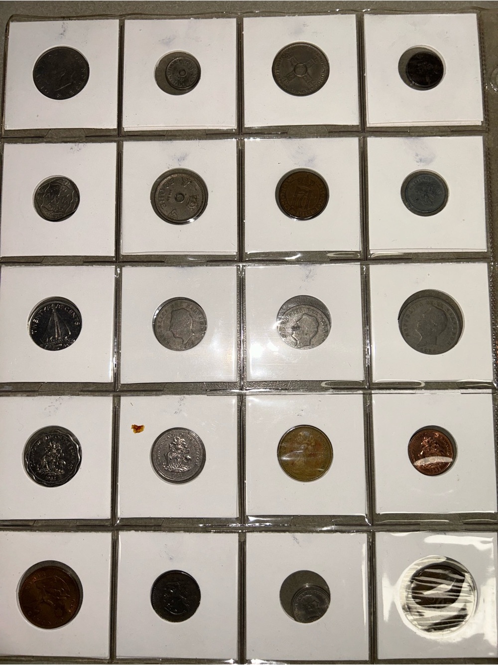 World Coin Collection - Picture 9 of 9